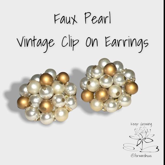 Vintage Faux Pearl Clip on Earrings Marked Japan - Picture 7 of 8
